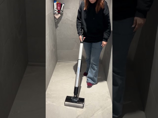 Video teaser for Trisa Wet Clean Comfort T9746 Review | Sabrina testet den Hartbodenreiniger Trisa