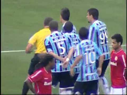 Grêmio 2 x 1 Internacional - Brasileirão 2011