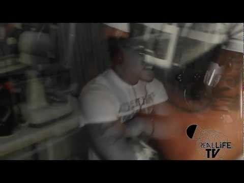Real Life TV - Barsey T.Wizzy - The Motto (Freestyle) [Studio Video]