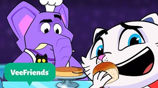 Perfect Persian Cat’s Obsession RUINS Dinner?! 🍽️😂+ More | VeeFriends 🐈‍⬛ |  Compilation