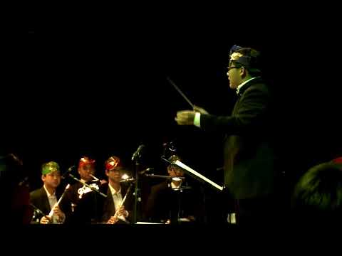 Indonesia Jaya-Putri Ayu ft Delon