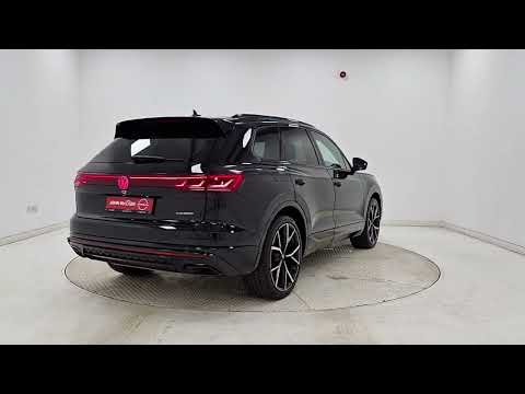 Volkswagen Touareg V6 R TSI PHEV AUTO - Image 2