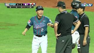 [閒聊] 洪一中，你也強烈抗議過本壘攻防的改判！