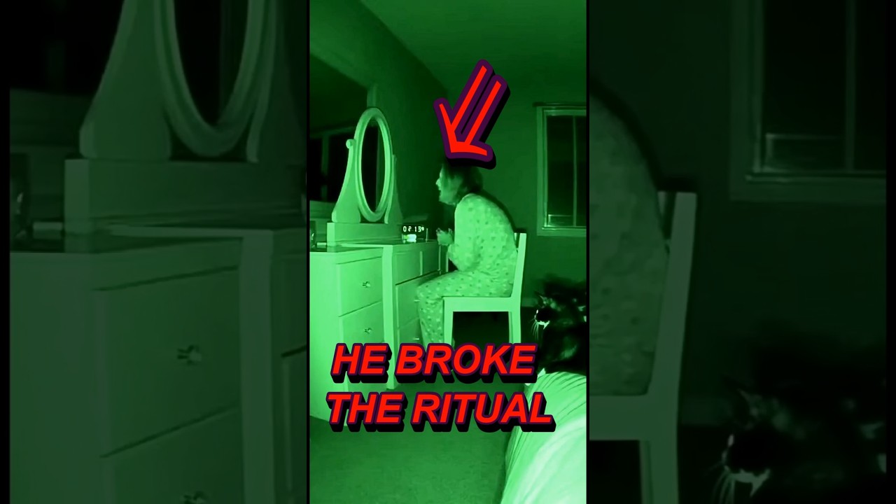 NEVER play Rock Paper Scissors with a mirror. #UrbanLegend #Horror #Cat