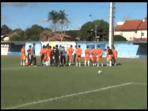 Nacional de Rolândia estreia com derrota 02 05 2012