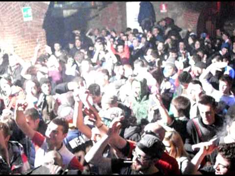 19.02.2011 - The Braindrillerz Live @ Born to be Hard Act.7 - Jam Club - Torino - part 1