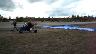 preview picture of video 'Paramotor Tandem startti trikellä'