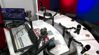 Download lagu Guy Wewe Live Now on #GuyWeweNetwork mp3