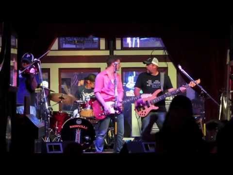Les Richardson Band - I Need Somebody  [Nashville Crossroads]