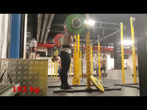 Squat HB 06.03 - Personal Record 202,5x 2