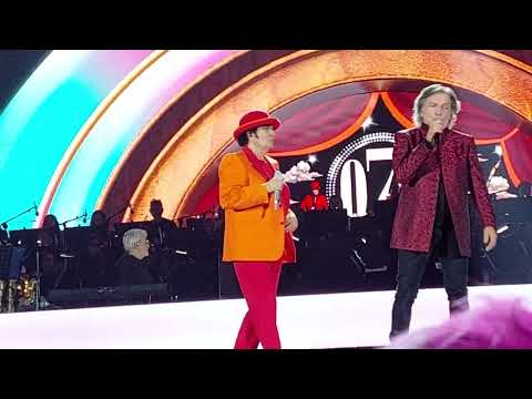 Renato Zero e Red Canzian in duetto 070 Circo Massimo Roma 28-09-2022