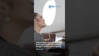 Perilaku Sederhana Ini Ternyata Bisa Bikin Pramugari Senang Meski sedang Sibuk
