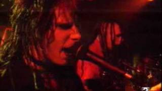 Murderdolls - She was a teenage zombie (live)