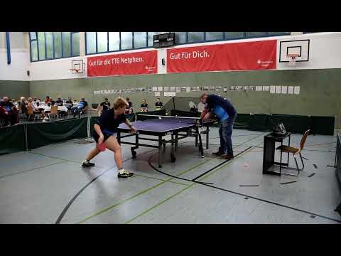 Jessica on fire - Bis 102 Bälle pro Minute - Jessica Göbel am Ballroboter-Gründertreffen TTG Netphen