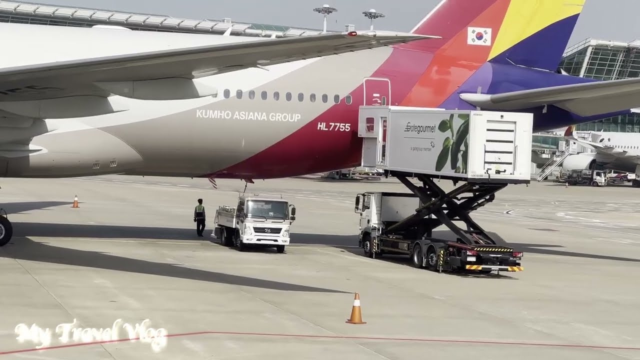 Dalian Airport First Class Lounge