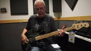 Video thumbnail for Fender Player Series Jazz Bass by Bob Black