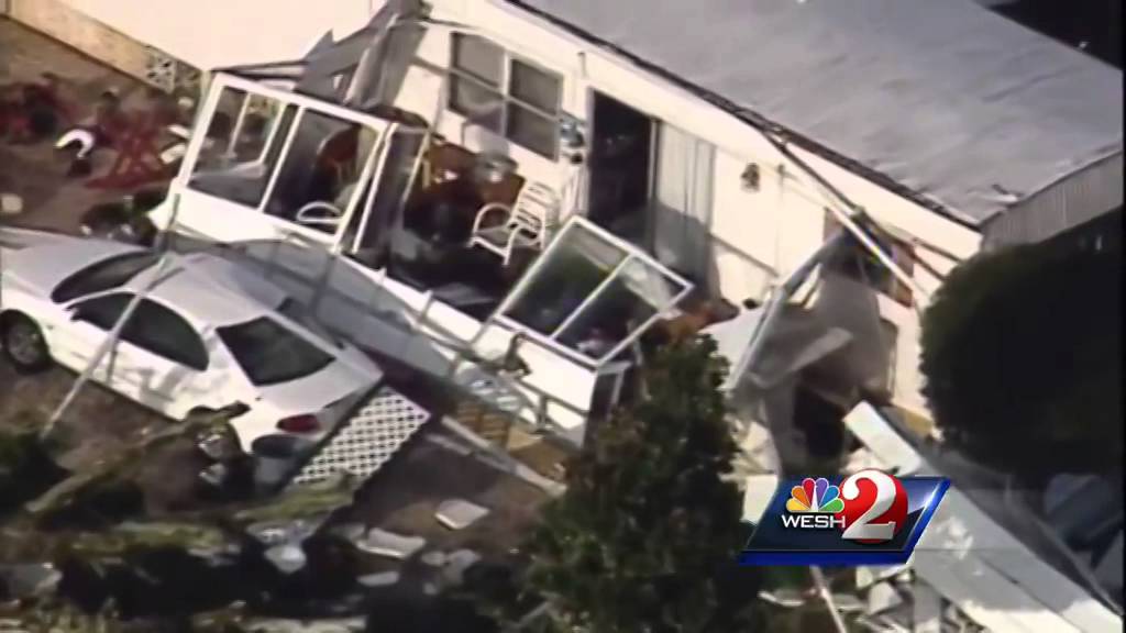 How much damage did Hurricane Charley do? Tipseri