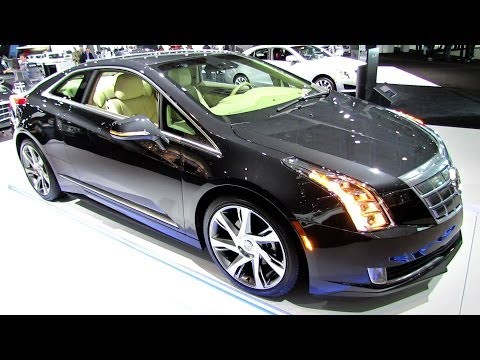 2014 Cadillac ELR Plug-in Hybrid - Exterior and Interior Walkaround - 2014 New York Auto Show