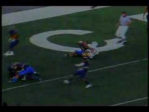 La Marque strikes first