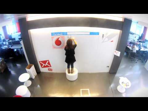 Vodafone piace a 1 milione di persone su Facebook. 1 milione di grazie!