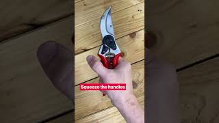 How to open a FELCO tool