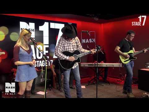 Trace Adkins - "Watered Down" LIVE from Stage 17!