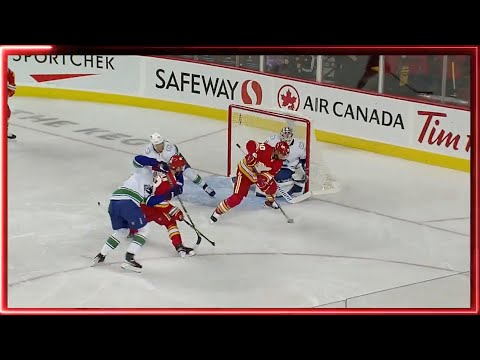 Jonathan Huberdeau scores his first goal as a Flame