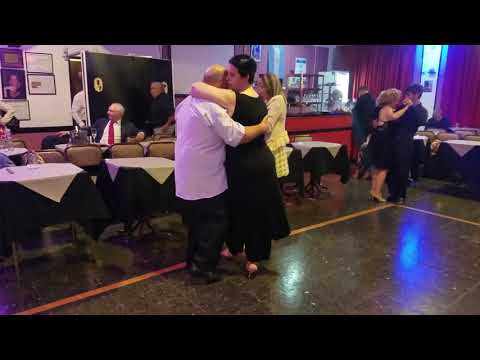 Antonio Iorii dancing to DeAngelis with Lola, en Lo de Celia, Milonga Rojo, November 2019