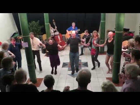 OlgaPolka spiller Snedkerens Sekstur og Frederik Olsens Sekstur ved Ramslag i Metronomen 2016