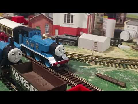 Blue Gang - Thomas and Rosie (HO-OO Scale Custom Model Showcase)