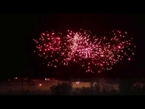 Dominator 1.4 PRO - 25 shot Red Strobe / 25 shot Silver Crackling - X2 each