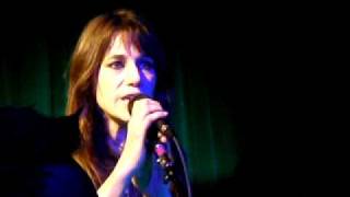 Charlotte Gainsbourg - Le Chat Du Cafe Des Artistes  - Live New York 01-22-2010