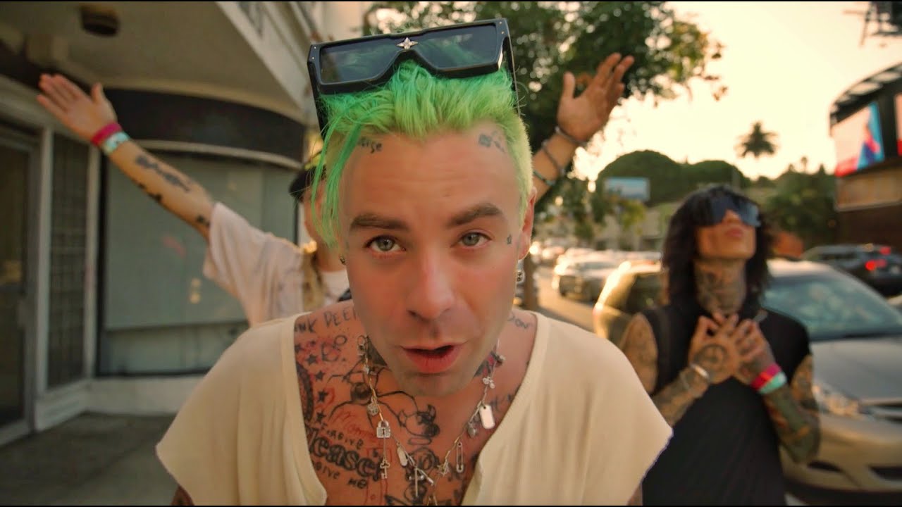 Mod Sun ft. Travis Barker — Down