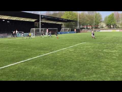 Finn scoort prachtige goal met links tegen DHC