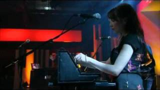 The Fall   I Can Hear The Grass Grow Live Jools Holland 2005