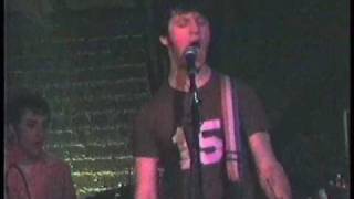 Modest Mouse &quot;Breakthrough&quot; live 1997