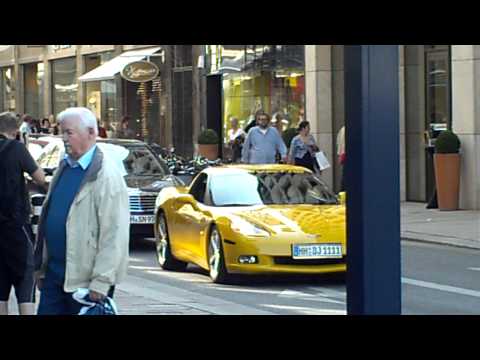 Yellow Corvette C6 with sound