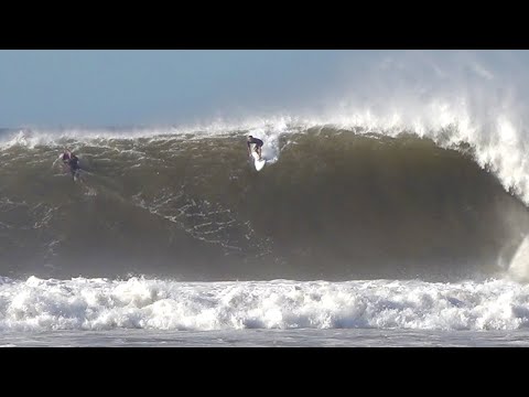 Pro Surfers charge MASSIVE swell in Maui !!! Ma'alaea GOING OFF !!! (Freight Trains)