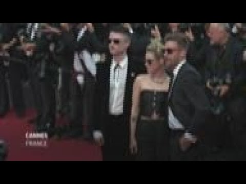 Cannes celebrates 75 years with starry carpet