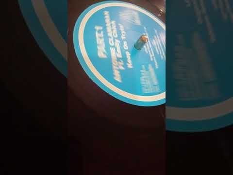 Antoine Clamaran feat. Emily Chick - Keep on Tryin´