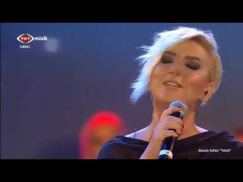 AYŞE EKİZ & Sende Git Sevme Unut