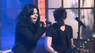 Fefe Dobson - Ghost (Canada A.M. 09-24-2010)