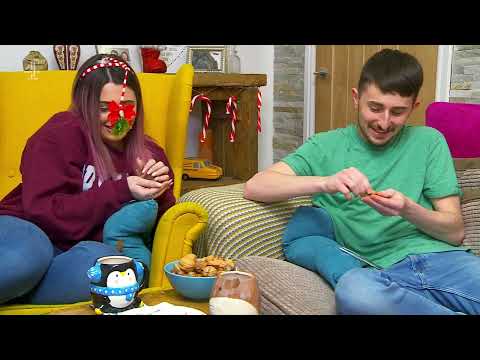 Gogglebox S14E16   Festive Special