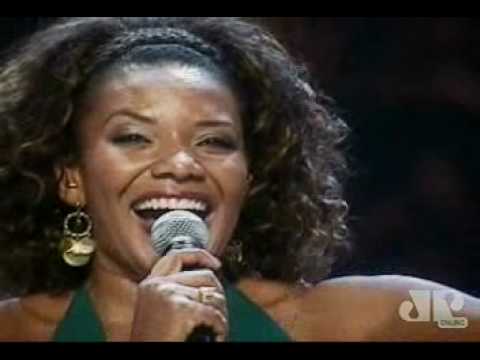 Beth Carvalho e Margareth Menezes - Dindinha Lua