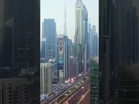 Dubai Run 2021: World Largest Run on Sheik Zayed Road