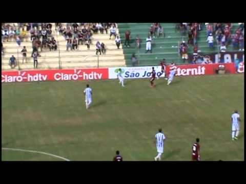 Momentos Karl Della Vedova Junior