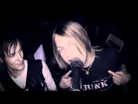 Torpedohead - Rotten Radio (official Music Video)