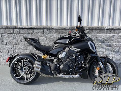 New 2023 Ducati Diavel V4, Lynnwood WA | Specs, Price