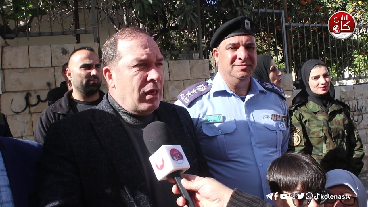 الاعتصام الاسبوعي لأهالي الاسرى امام مقر الصليب الاحمر بطولكرم