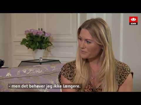 Robbie Williams answers fan questions Denmark 2016